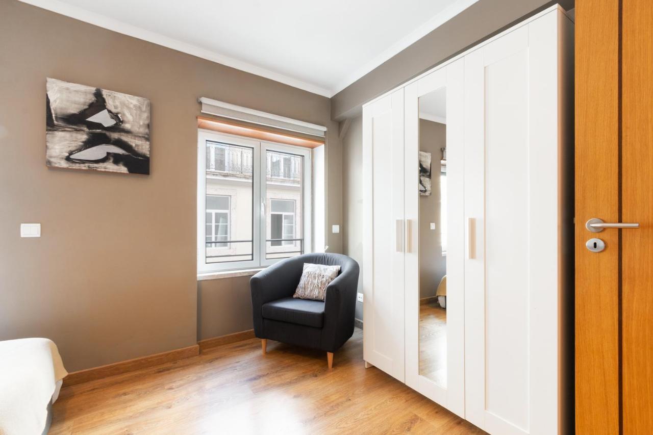 Exquisite Townhouse For 8 In Lisbon City Center Lisbon