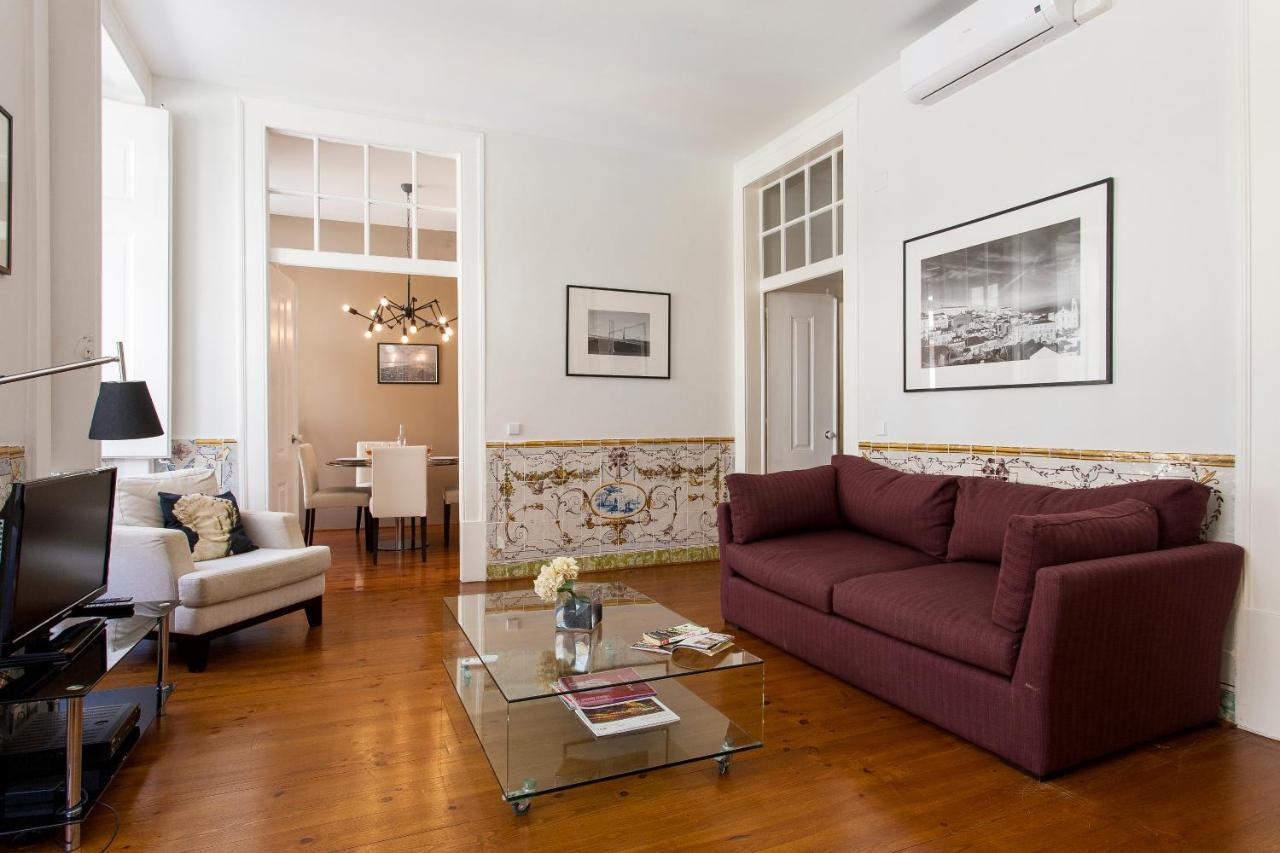 Correeiros Downtown Duplex & Deluxe