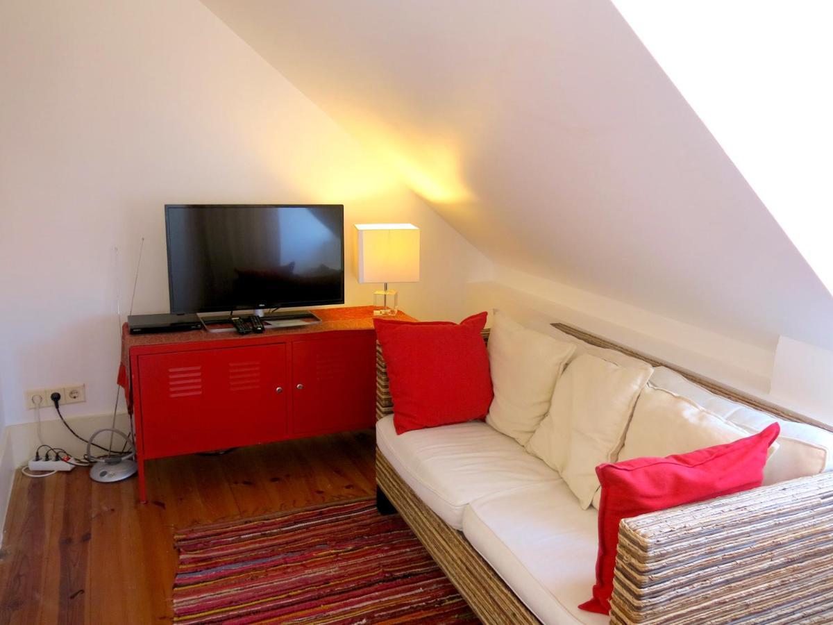 Magnificent Duplex In Mouraria Lisbon