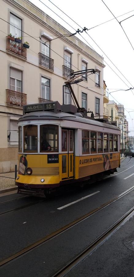 The Lisbon'S Light - Bed And Breakfast - Apartment Shared With The Hosts Homestay