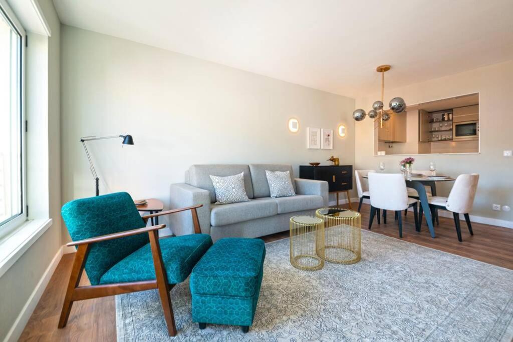 Av. Da Liberdade Comfortable With Balcony Apartment Lisbon