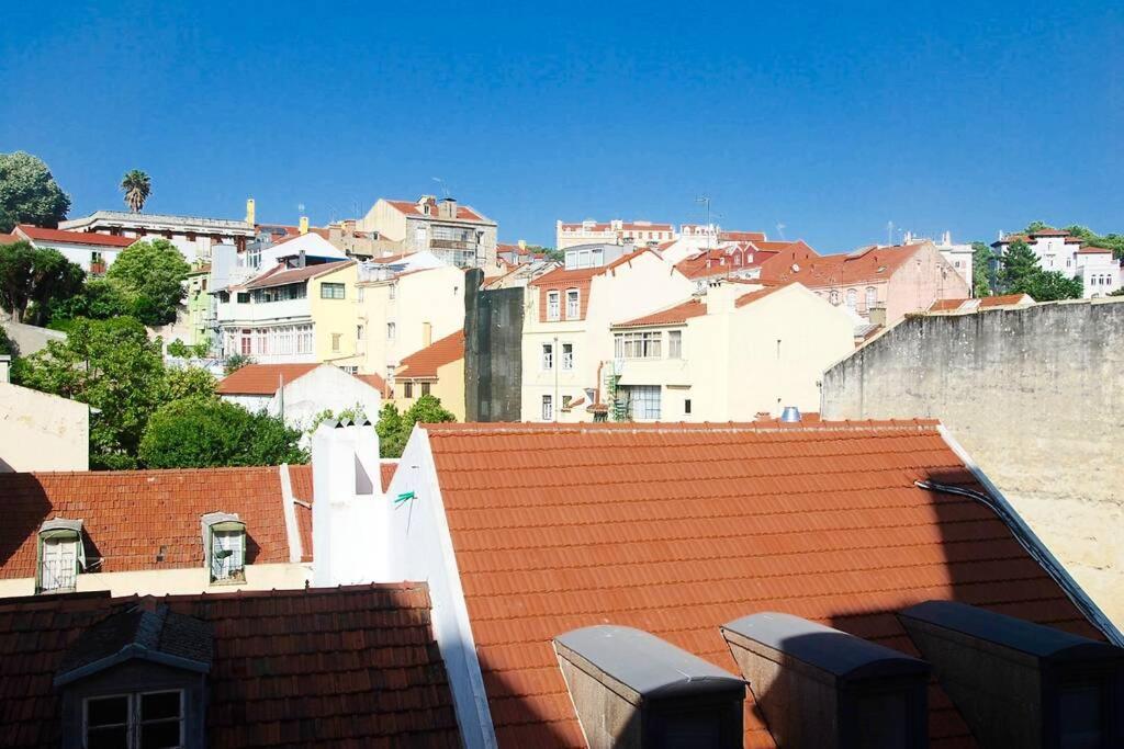 Av. Da Liberdade Comfortable With Balcony Apartment Lisbon