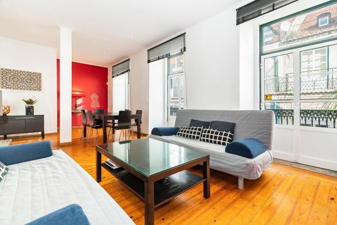 Charming 2 Bedroom Next To Praca Da Figueira Apartment Lisbon