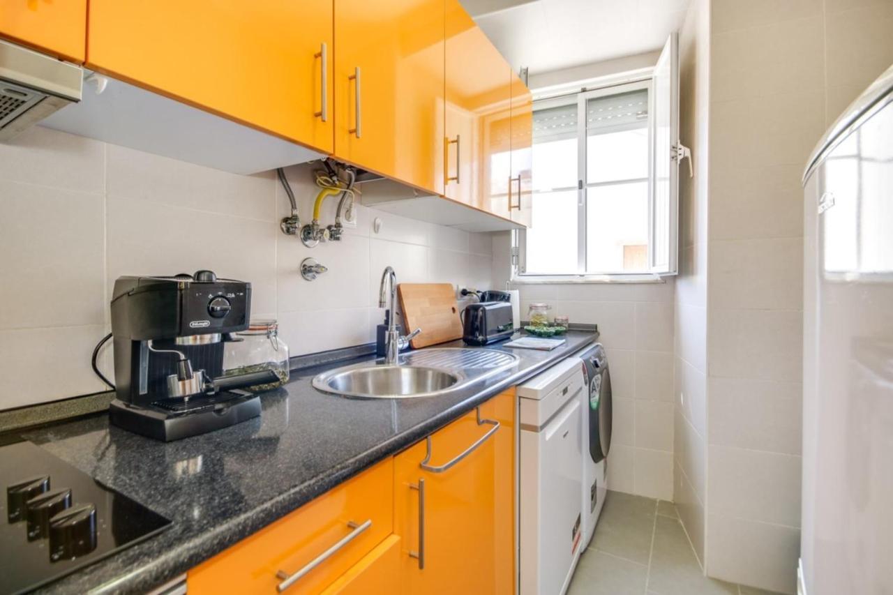 Apartamento Guestready -- Cream&wood In Alcântara