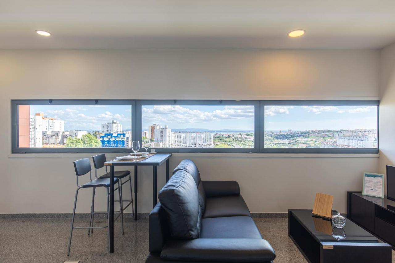 Lovelystay - Trendy 1bdr W/ River View
