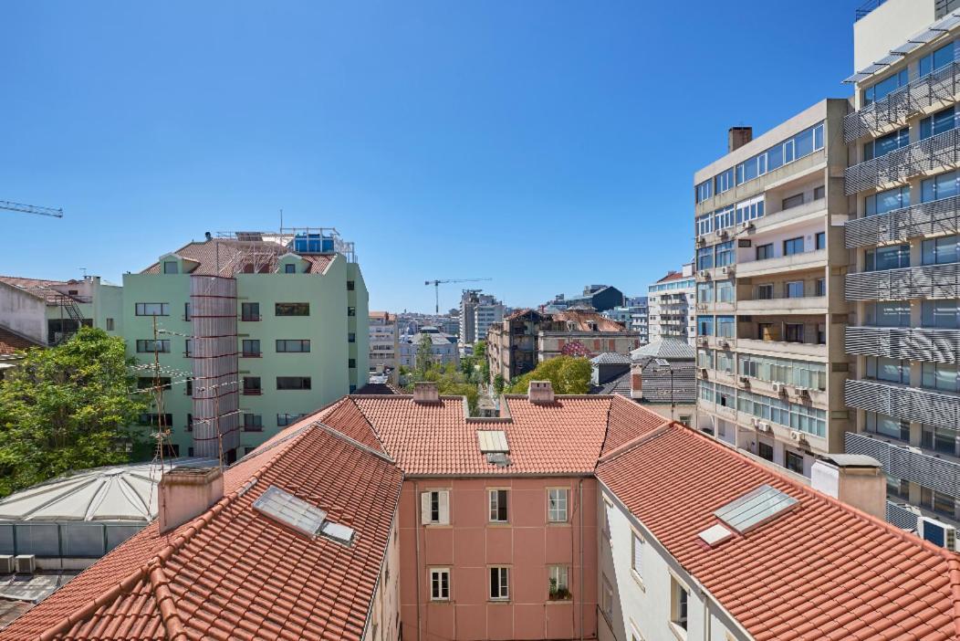 Apartment Marques Pombal Lisbon