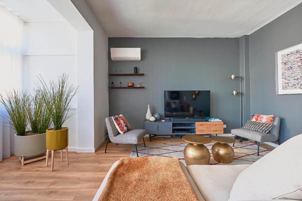 Marques Pombal Apartment