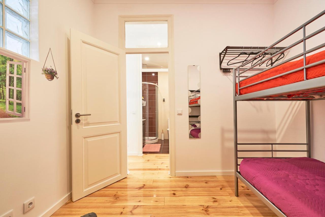 New!! Hearth Apartment