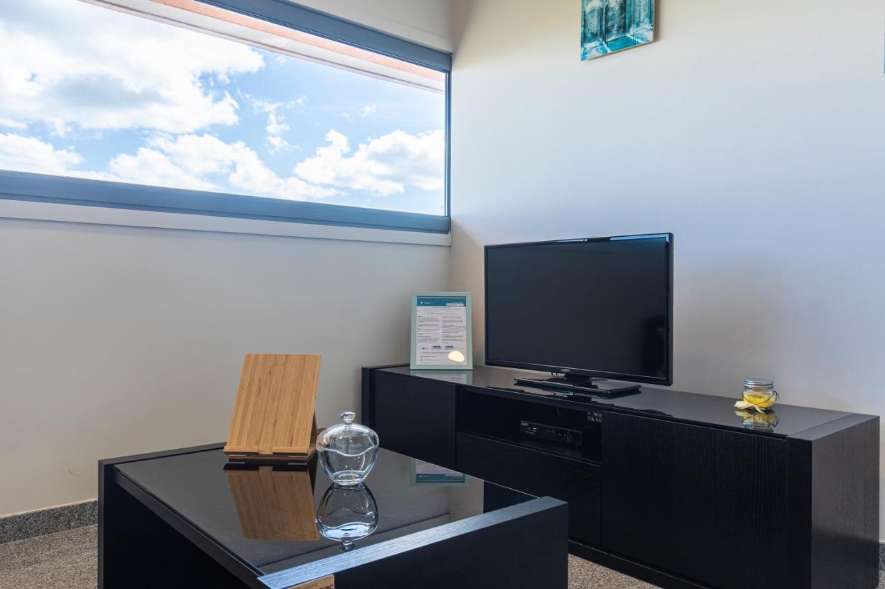 Lovelystay - Trendy 1bdr W/ River View Apartment