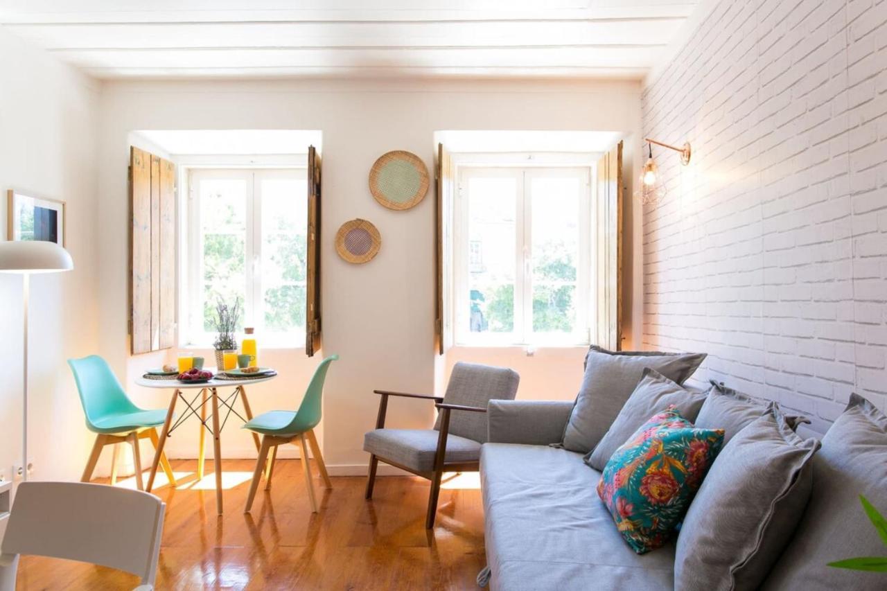 Sunlit Photographers 1bedroom In Alcantara Apartment Lisbon