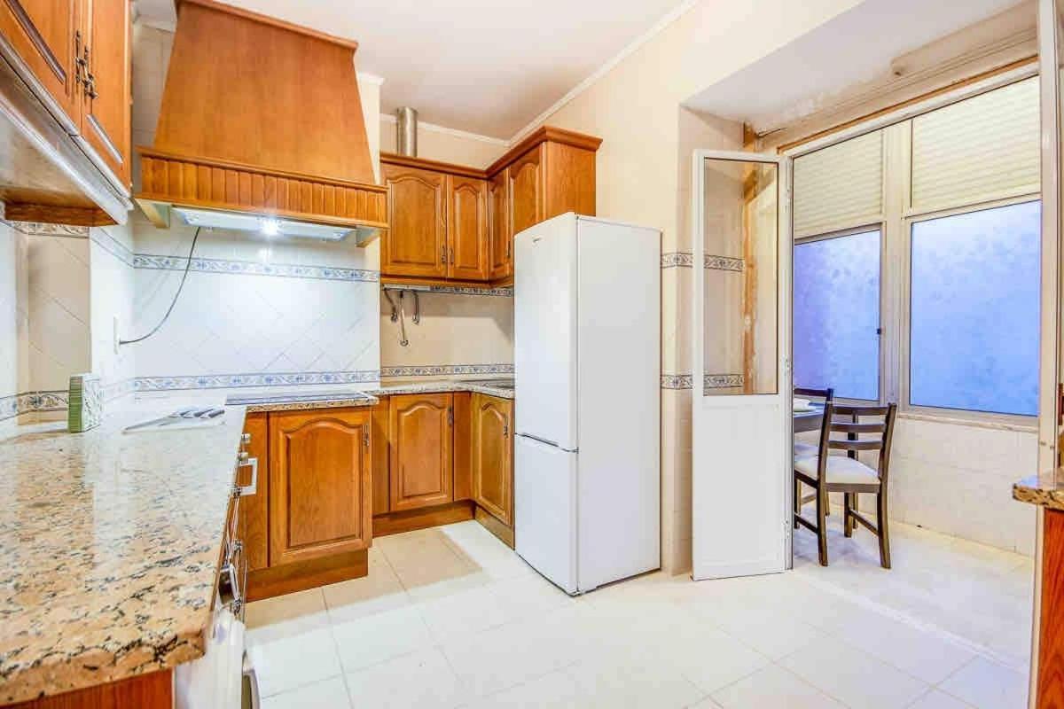 Spacious Alameda