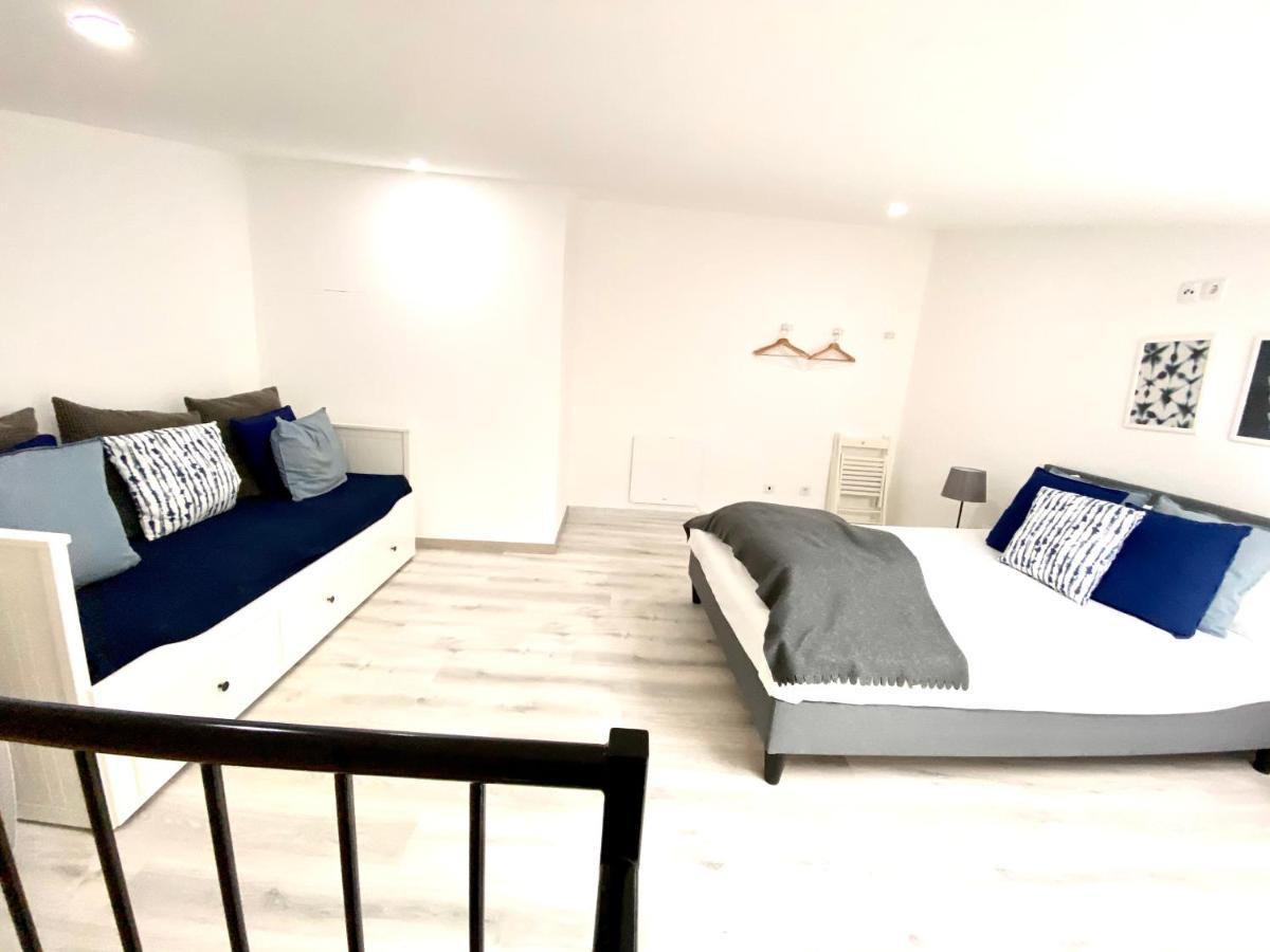 House Of Comfort Duplex A In The Center Of Apartment