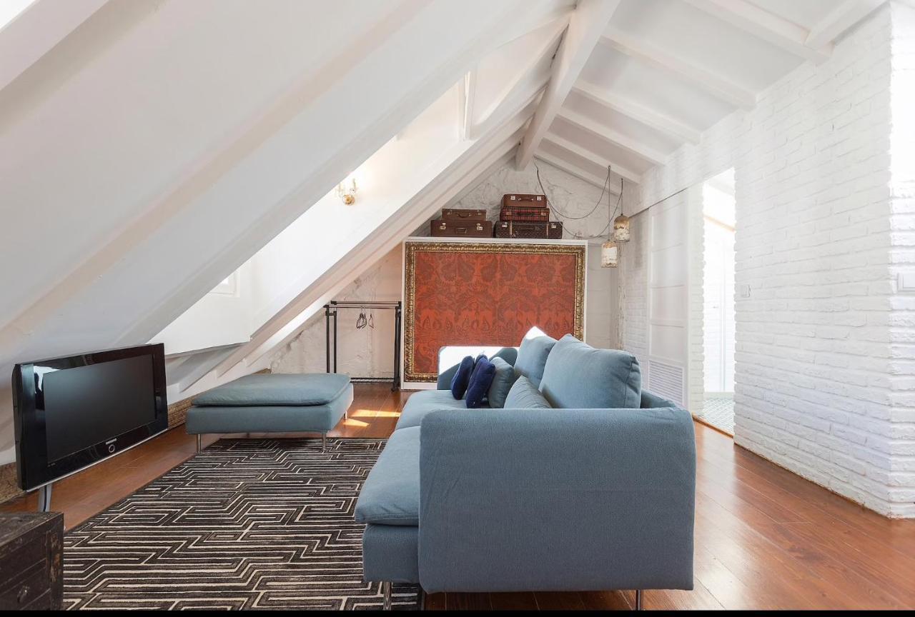 Lovelystay - Distinctive & Unique Next To Se Cathedral Of - 5 Min To Chiado Apartment Lisbon