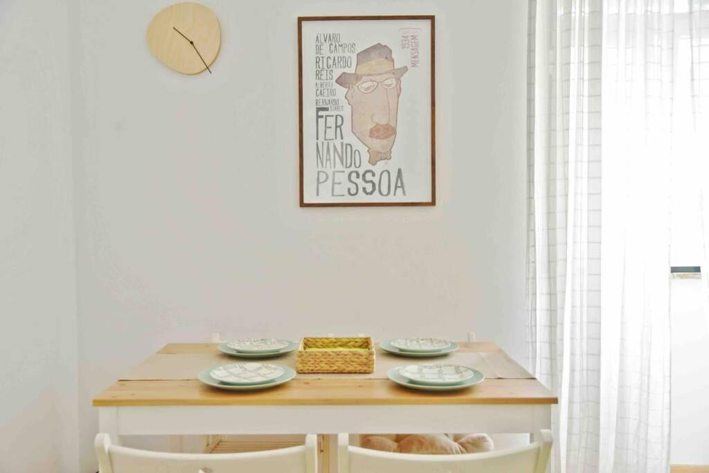 Two Bedroom Cozy Flat By River In Quiet Art Zone * Lisbon