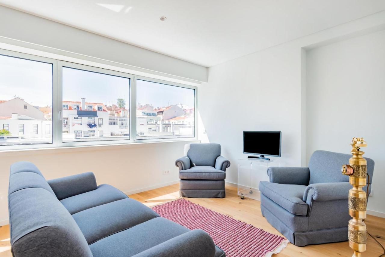 Estrela Modern Flat @ Infante Santo Apartment