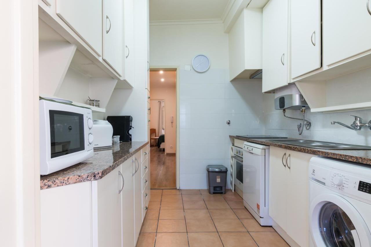 Apartment Portucale ! 3 Bedroom With Private Terrace Lisbon