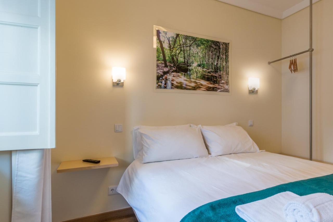 Apartment Portucale ! 3 Bedroom With Private Terrace Lisbon