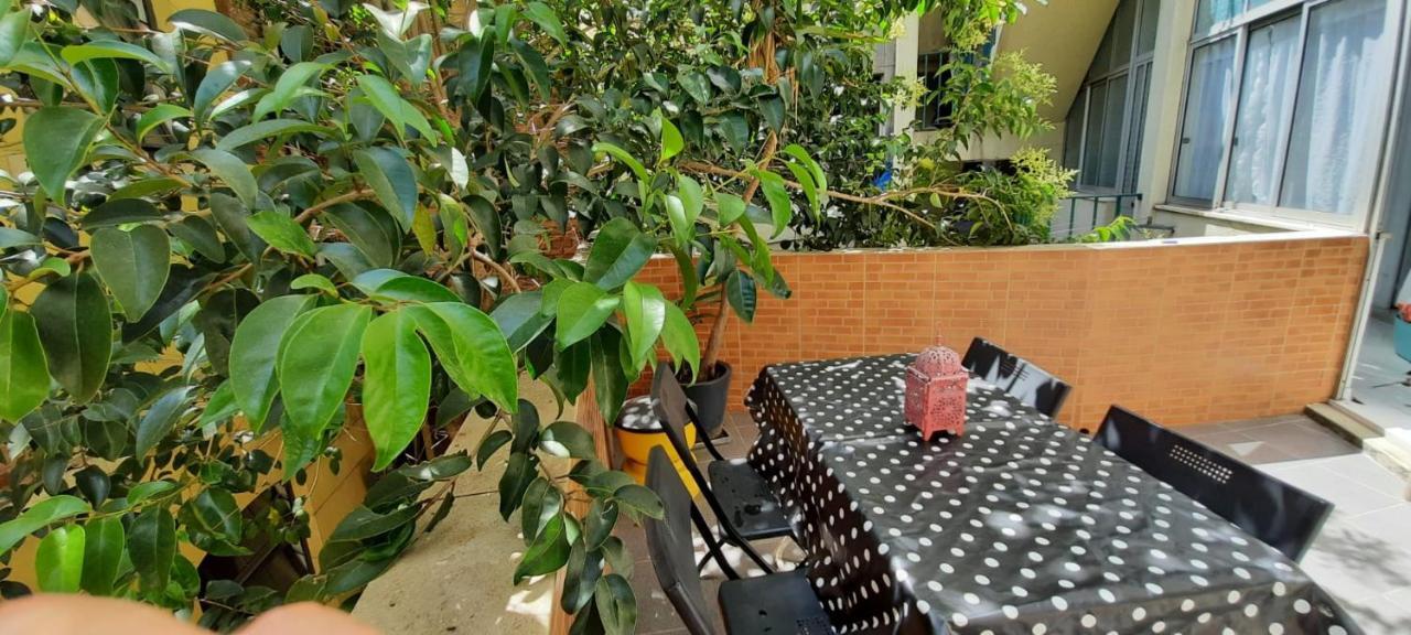 Sunny Terrace Apt, Close To Downtown! 2 Bedroom Flat Apartment