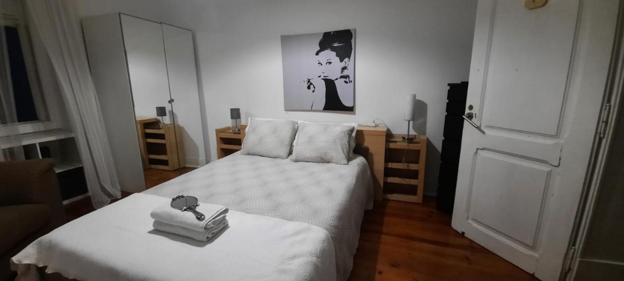Apartment Sunny Terrace Apt, Close To Downtown! 2 Bedroom Flat