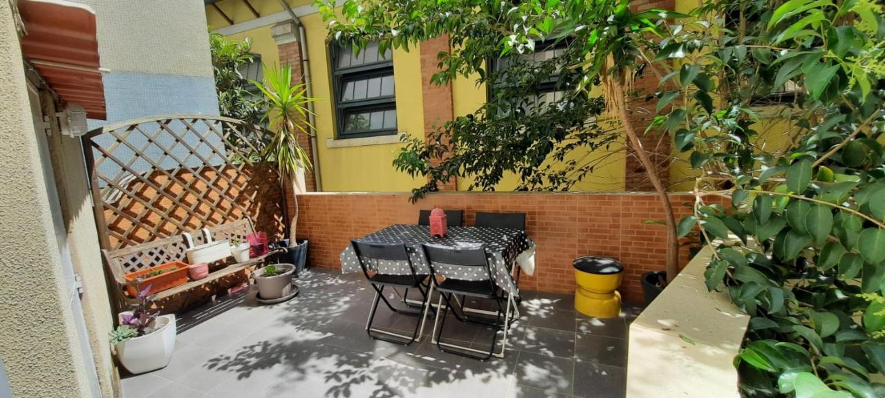 Sunny Terrace Apt, Close To Downtown! 2 Bedroom Flat Apartment