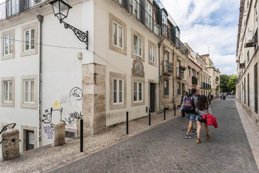 Apartment Flat Da Bica Chiado Lisbon