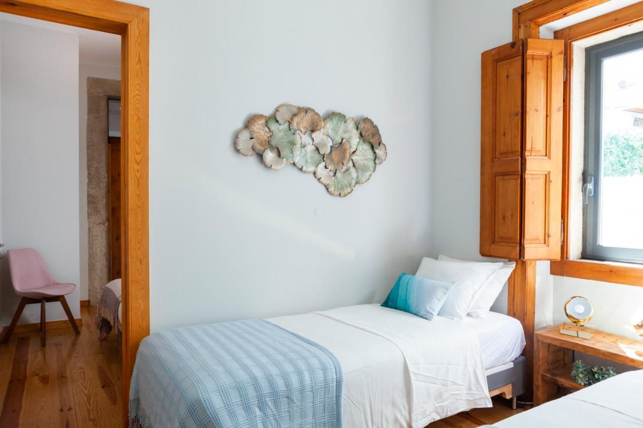 Alfama Terrace With Authentic Xviii Tiles And Historic Notes 3 Bedrooms & 2 Bathrooms Ac *