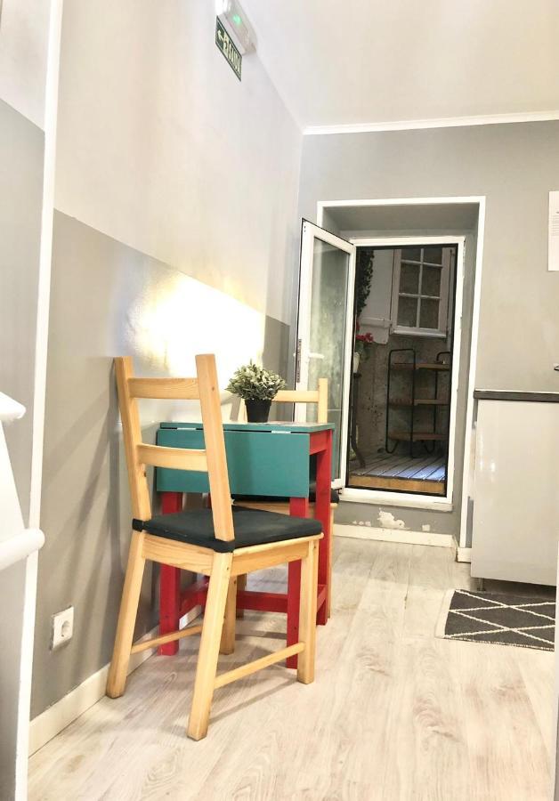 Now Bastidor Jovial Hostel Lisbon
