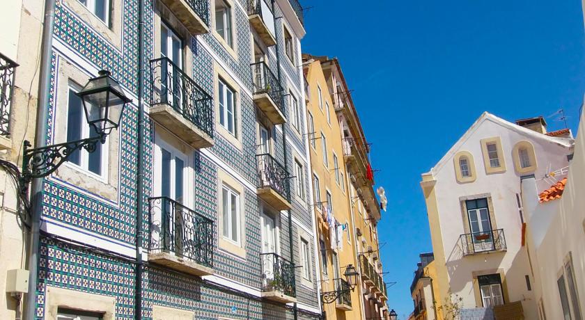 Apartment Flores Terrace Lisbon