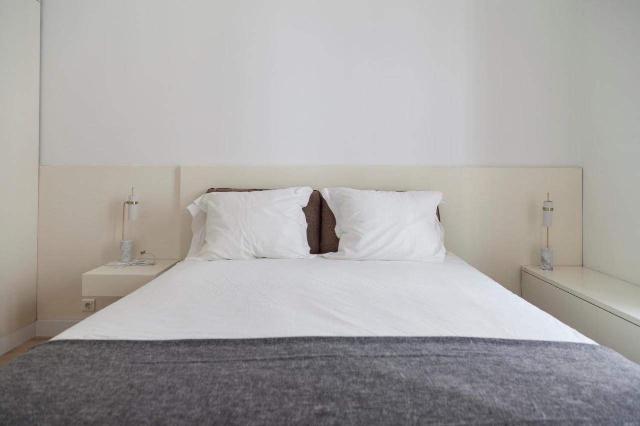 Apartment Classy 2bdr In Downtown By Lovelystay