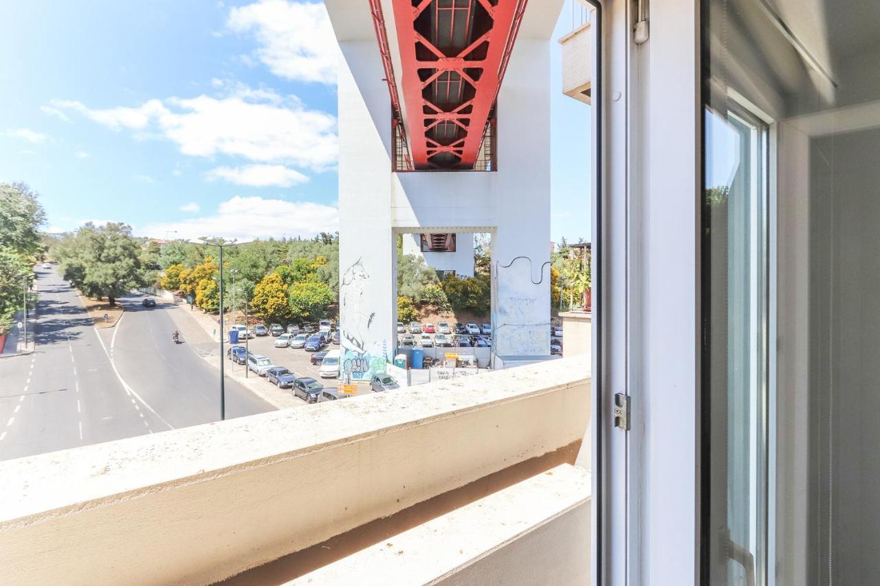 Alcantara Balcony By Homing Apartment Lisbon