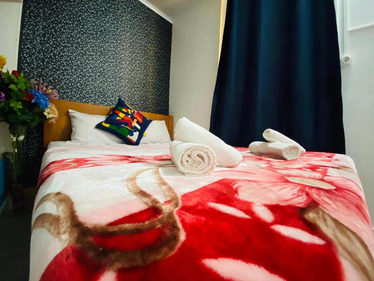 Hostel Prime & *