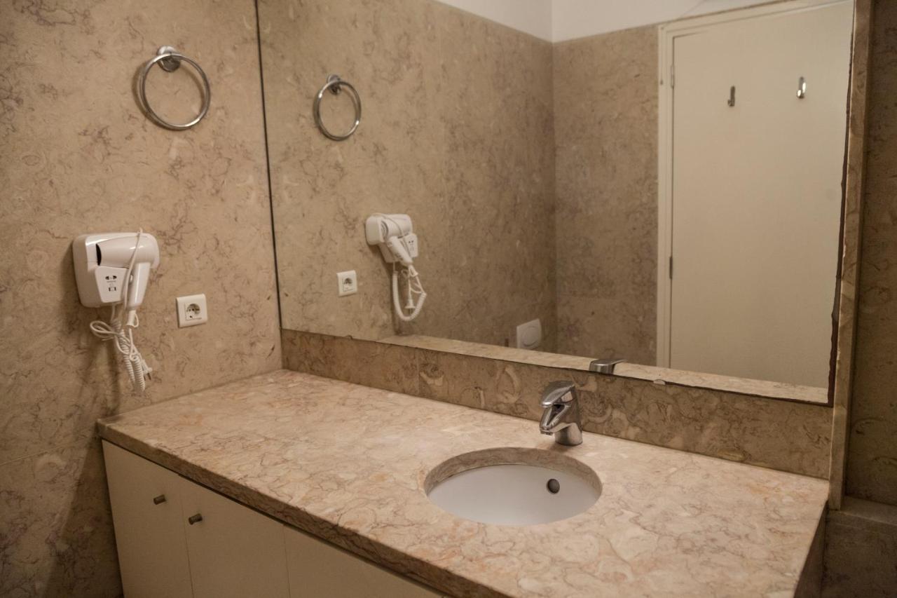 Apartment Classy 2bdr In Downtown By Lovelystay Lisbon