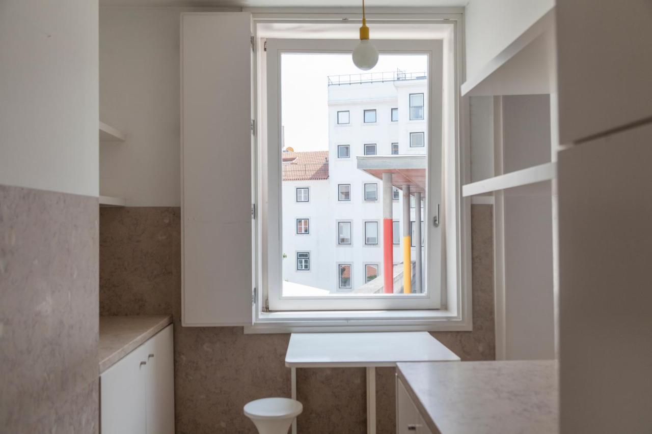 Classy 2bdr In Downtown By Lovelystay