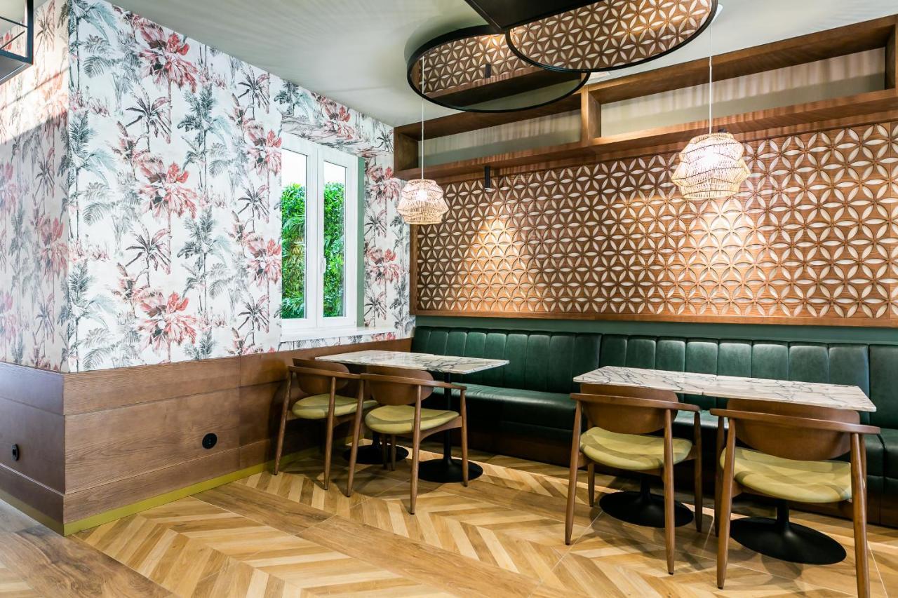 Lx Soho Boutique By Ridan
