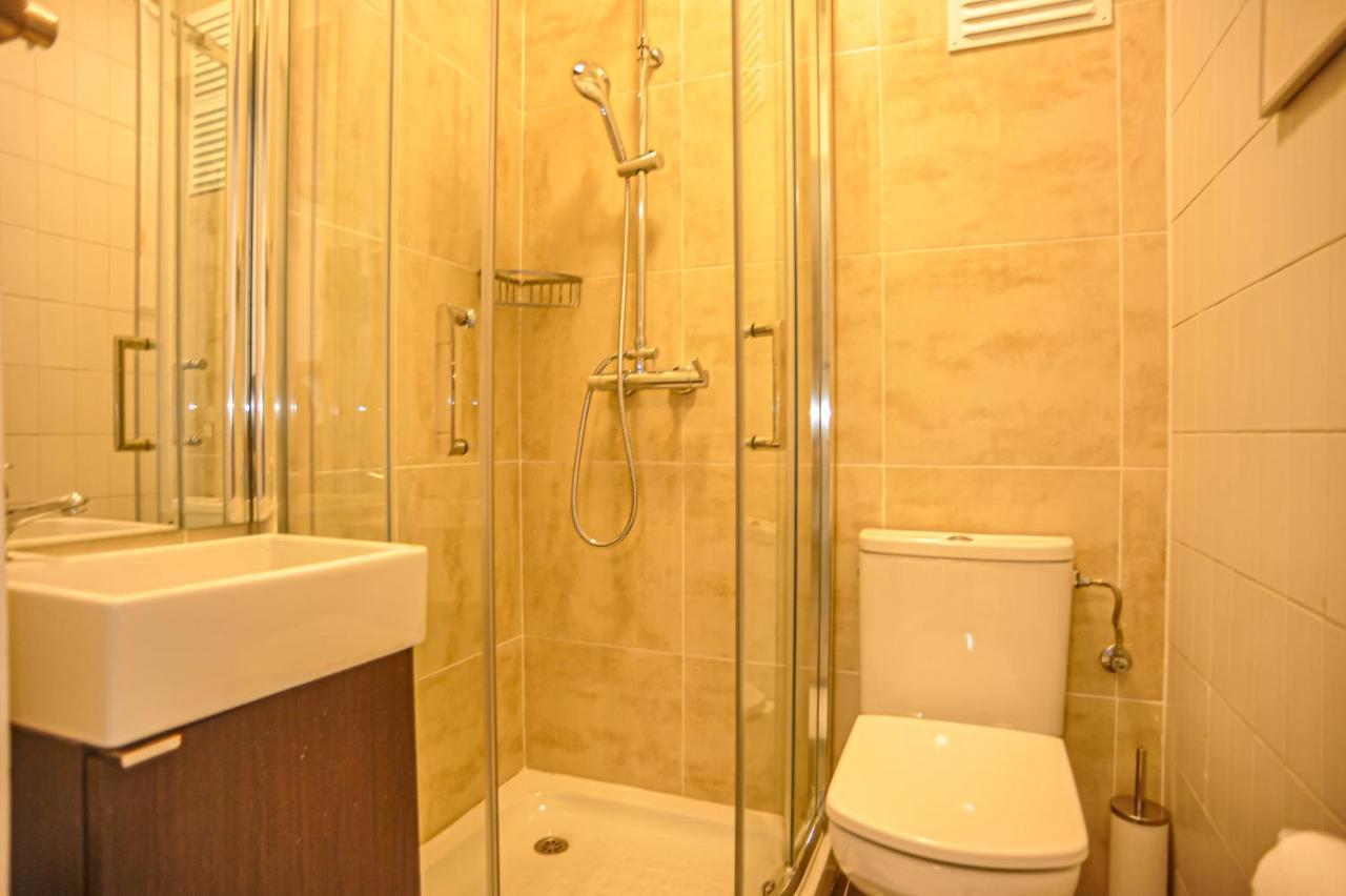 Guest house Marques De Pombal - 8 Bedroom
