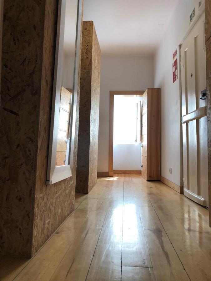 Now Bastidor Jovial Hostel Lisbon