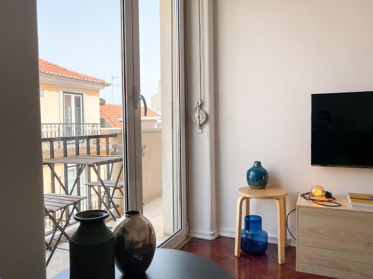 Claude Homes Rato Apartment Lisbon