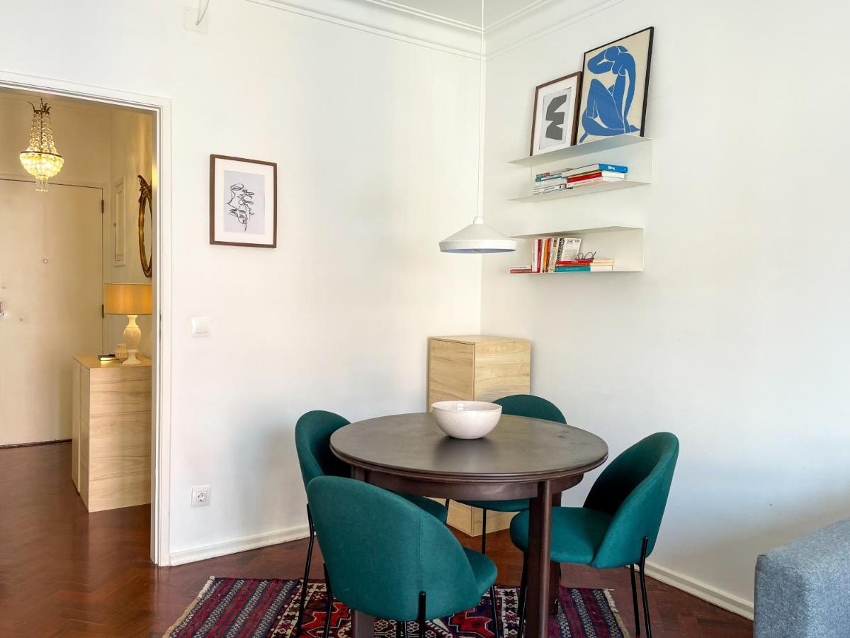 Claude Homes Rato * Lisbon