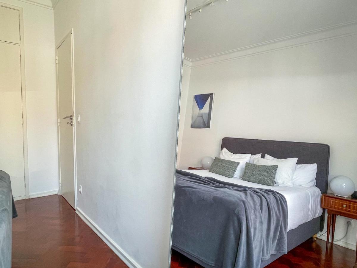 Claude Homes Rato Apartment *