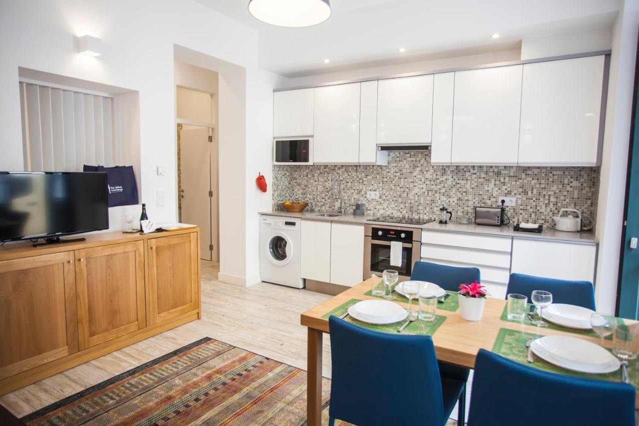 Cosy Tiles House Apartment