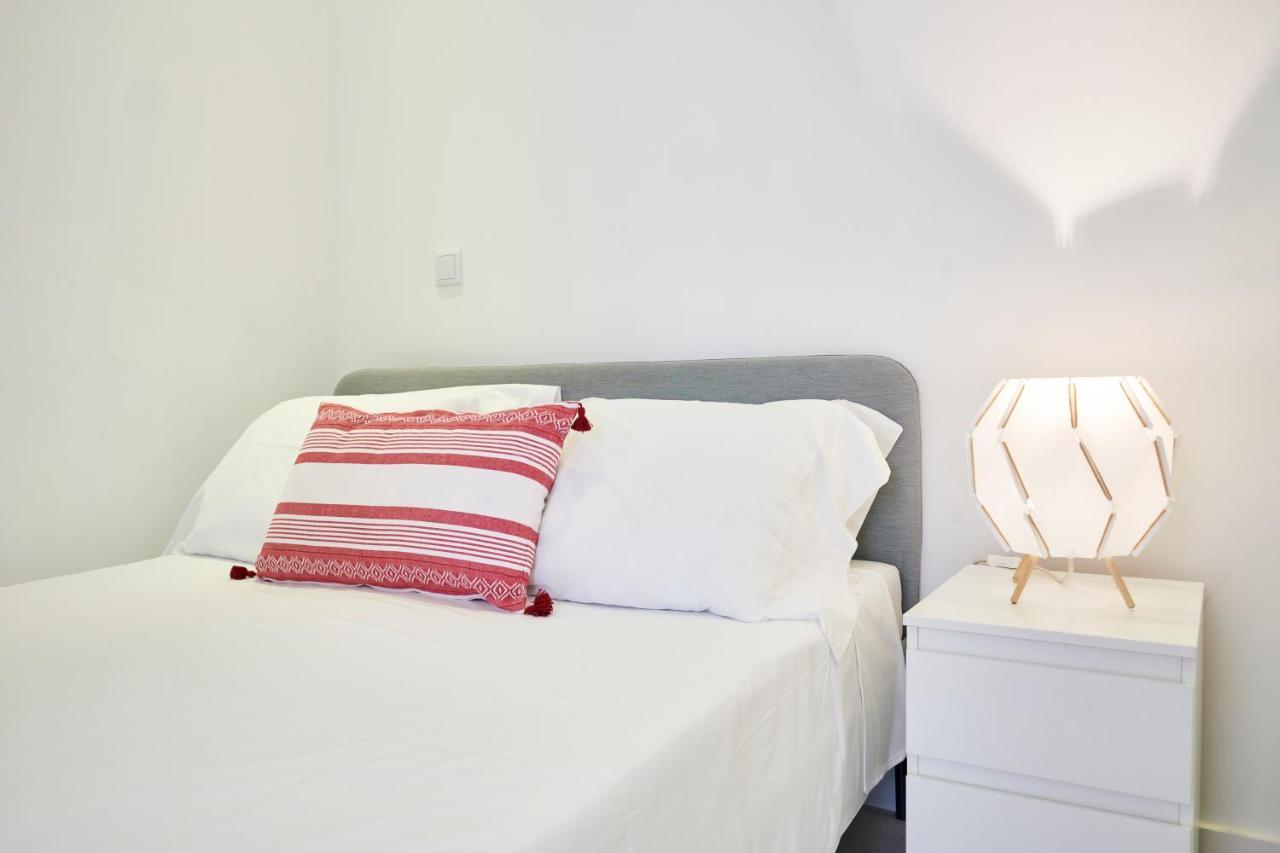 Apartment Altido Fabulous 3-br In Western