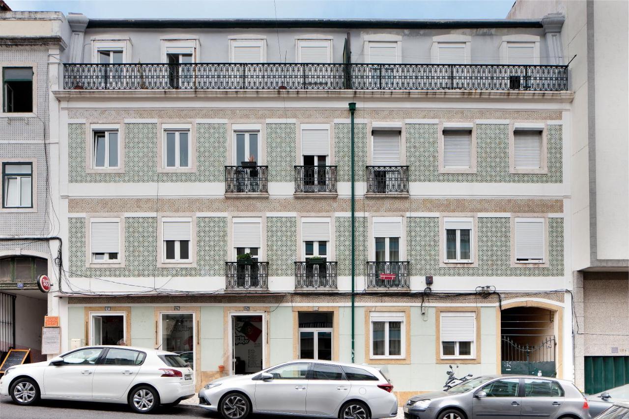 Lusiadas With Private Bathroom * Lisbon