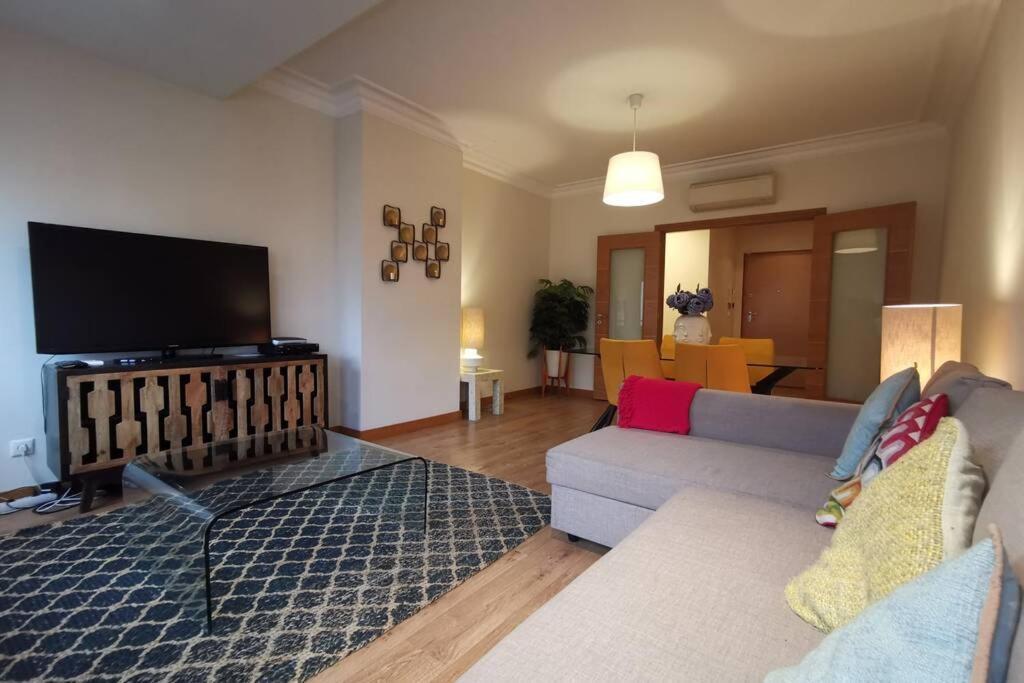 Cozy Purple Telheiras Apartment *