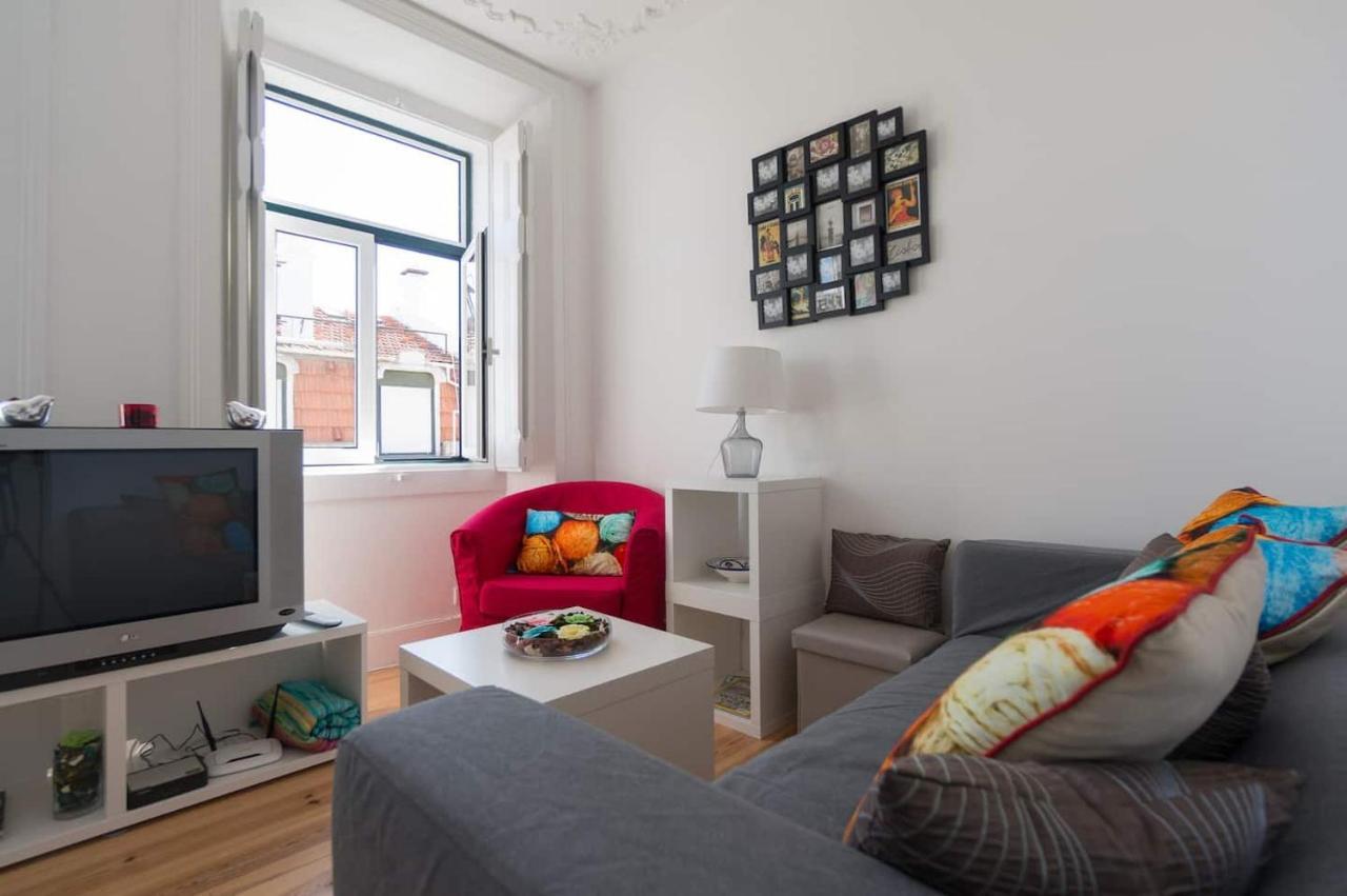 Charming In Center- Checkinhome Apartment Lisbon