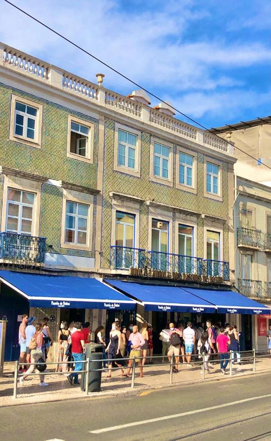 Frank's House & Happy Belem Guest house *