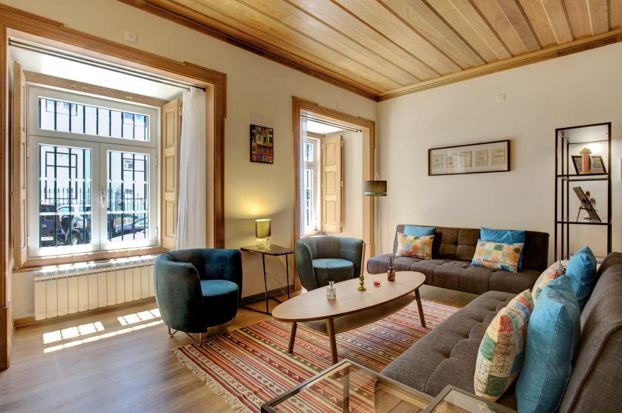 Localtraveling Cathedral & Castle - Family Apartment Lisbon