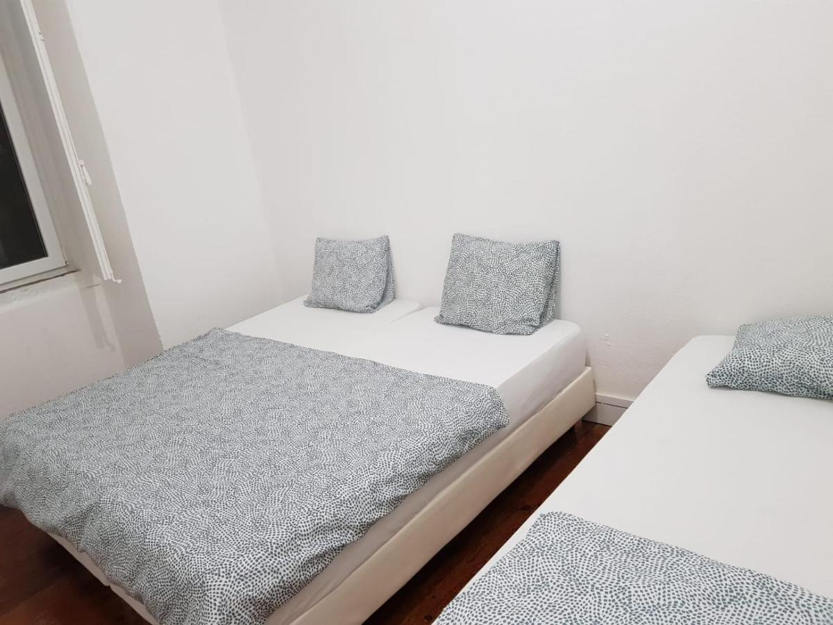 Albergue 7 Luz *