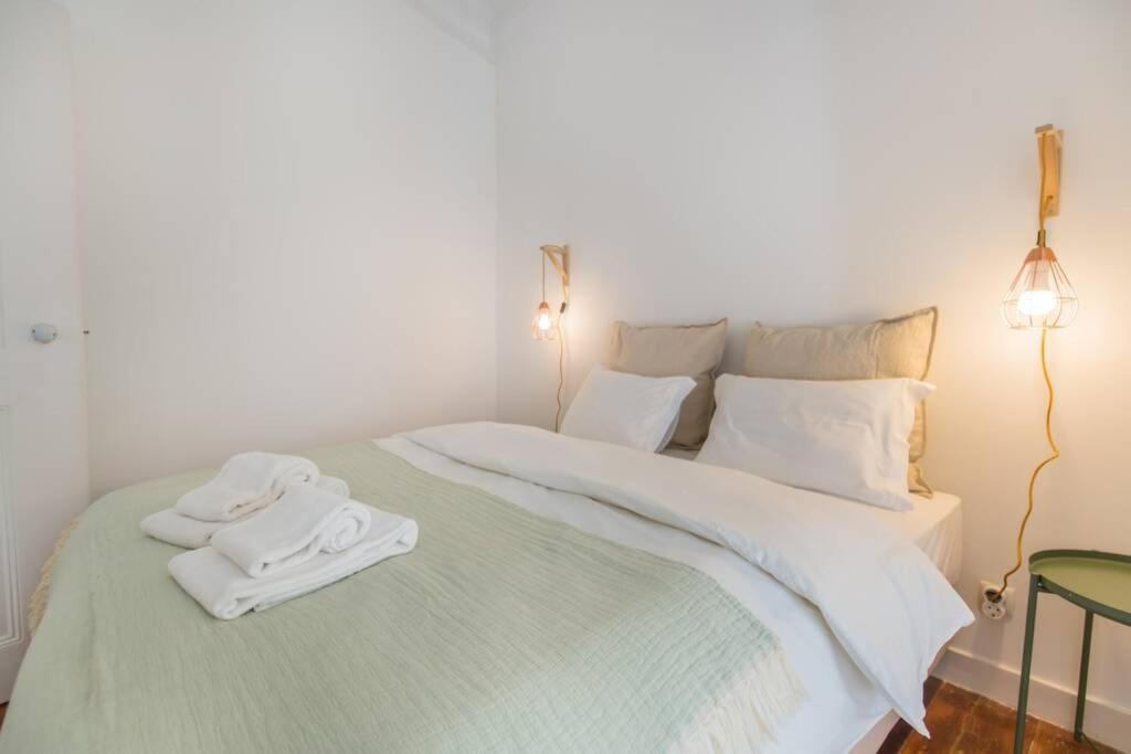 135 A - In Tranquil Flat In Alfama Near Se And Castle Lisboa