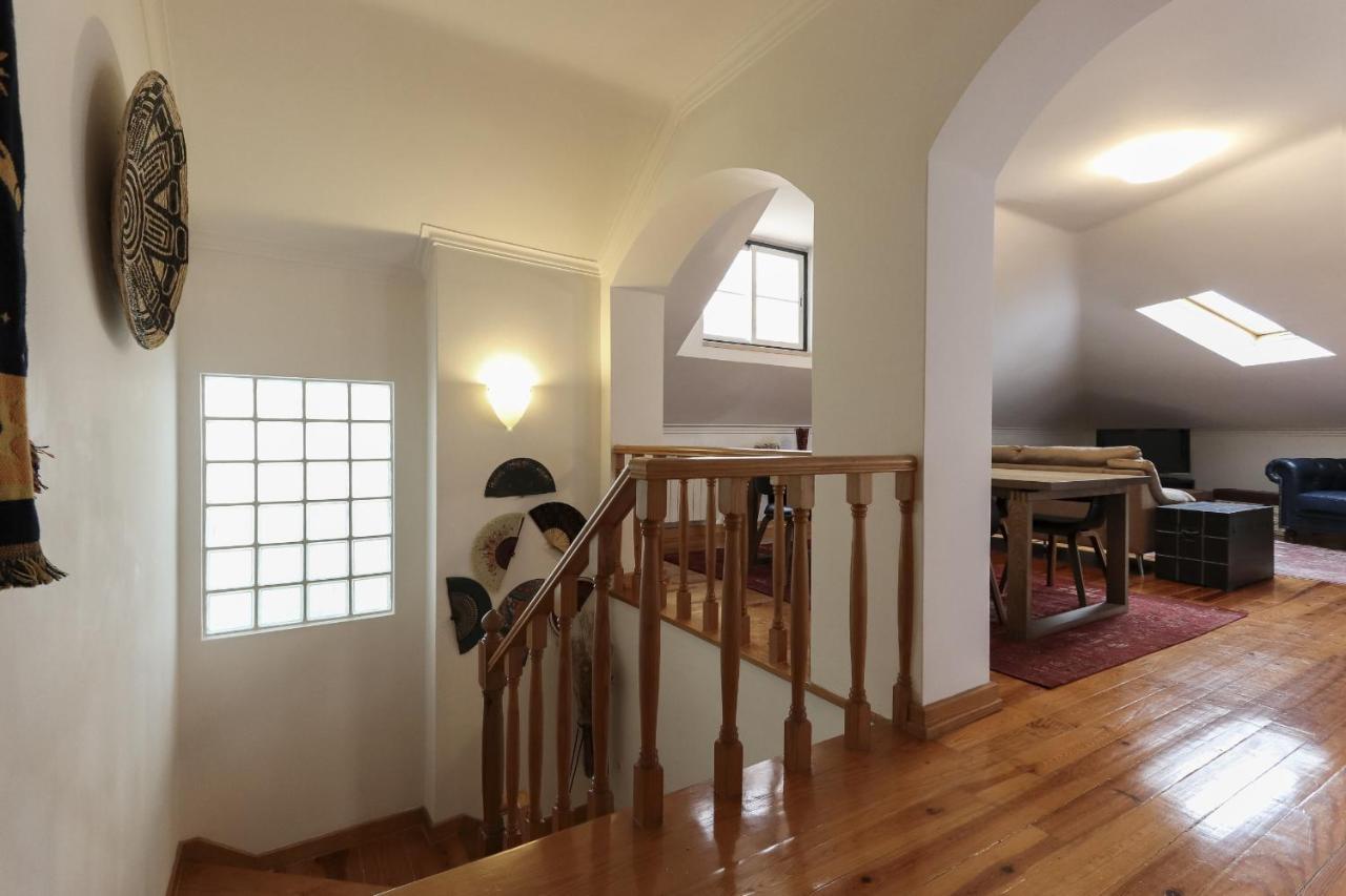 Grand Parliament Duplex By Homing