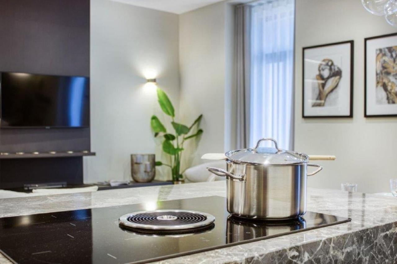 Stunning Near Avenue Liberdade Apartment Lisbon
